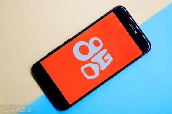 快手怎么四个人连线聊天？